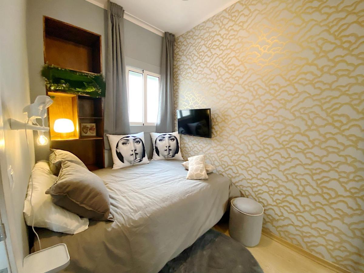 Abbott Apartment - 1 Min From The Beach - 100M2 - Sleeps 8 锡切斯 外观 照片