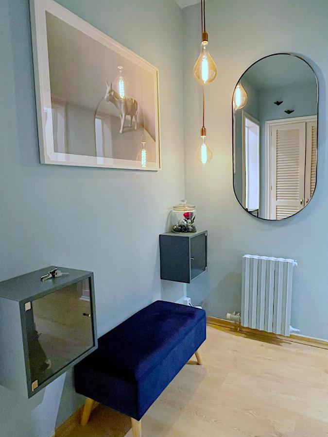 Abbott Apartment - 1 Min From The Beach - 100M2 - Sleeps 8 锡切斯 外观 照片