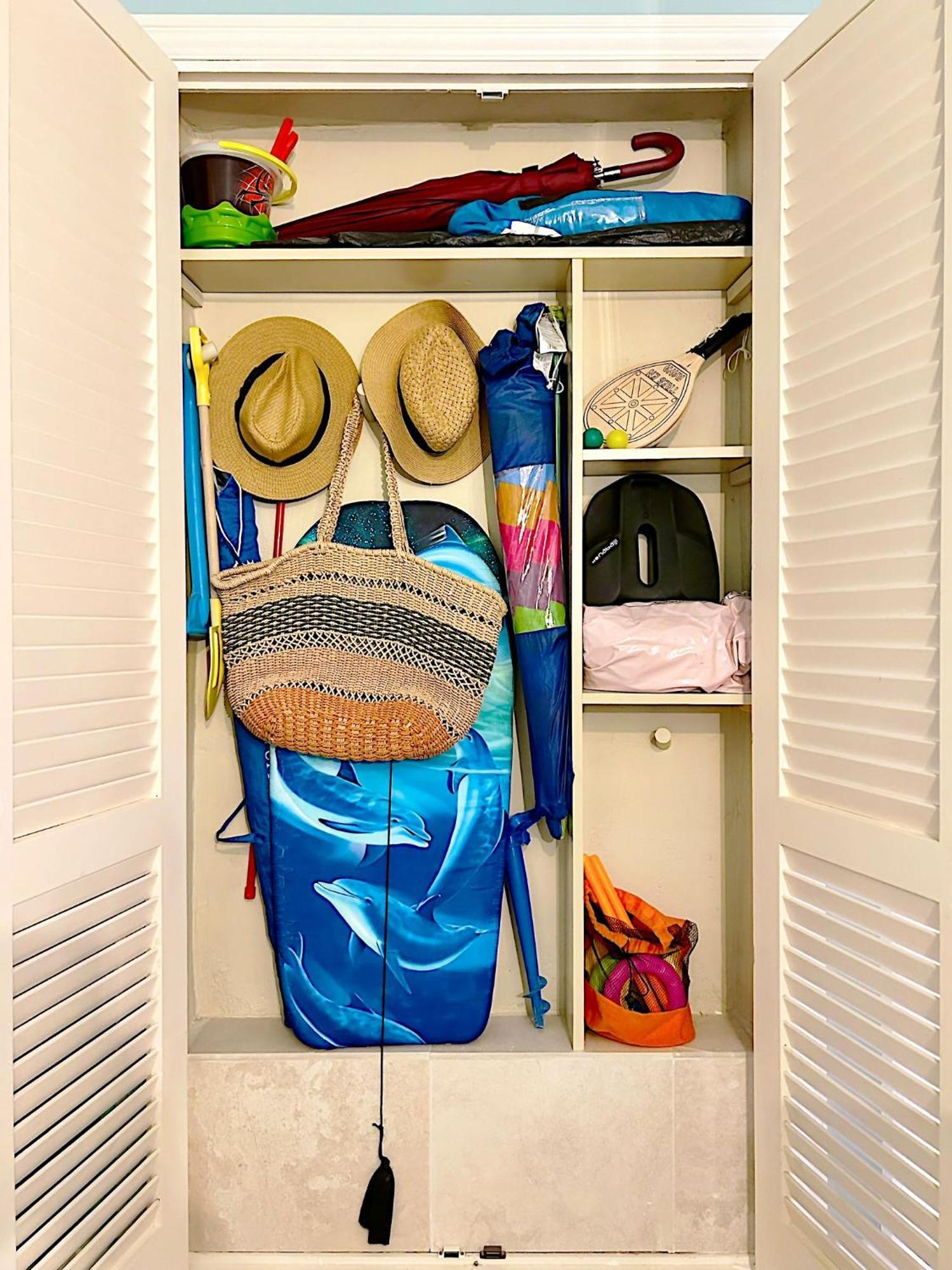 Abbott Apartment - 1 Min From The Beach - 100M2 - Sleeps 8 锡切斯 外观 照片
